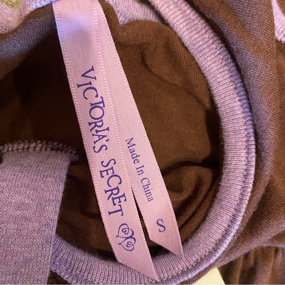 Victoria's Secret Pajama set; NWT; Size S - Picture 3 of 5